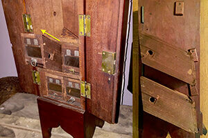 Antique Miniature Bee hive
